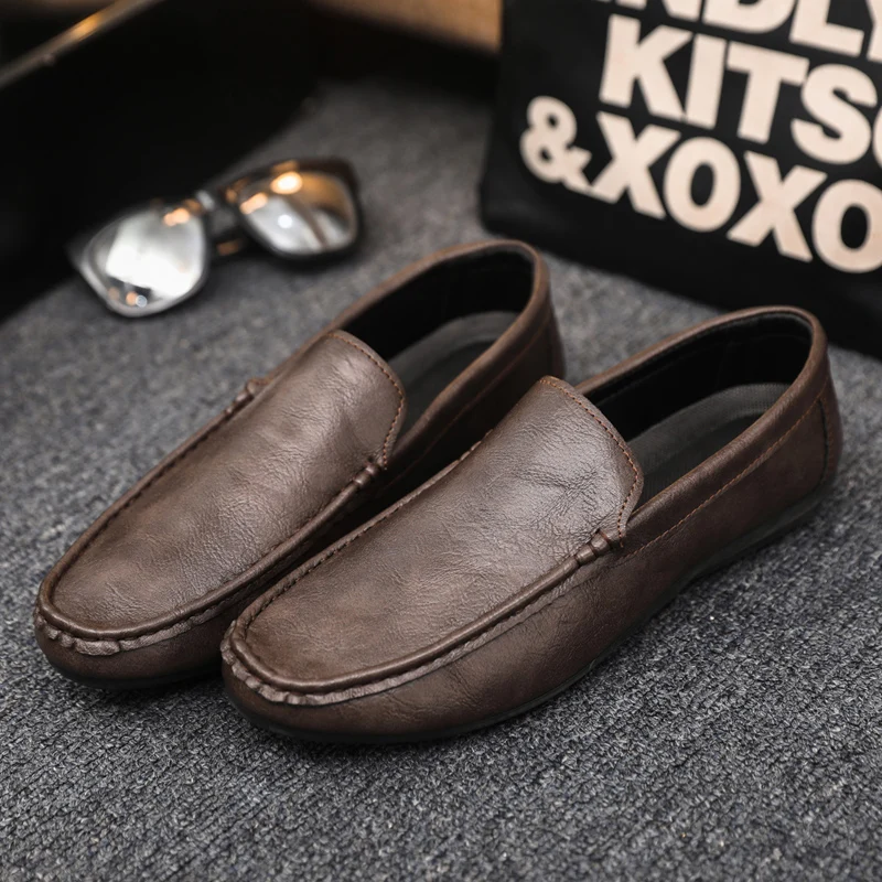 Große Größe 46 Herren-Lederschuhe, bequeme Slip-on-Freizeitschuhe für Herren, atmungsaktive, leichte Büroschuhe, flache Herrenschuhe