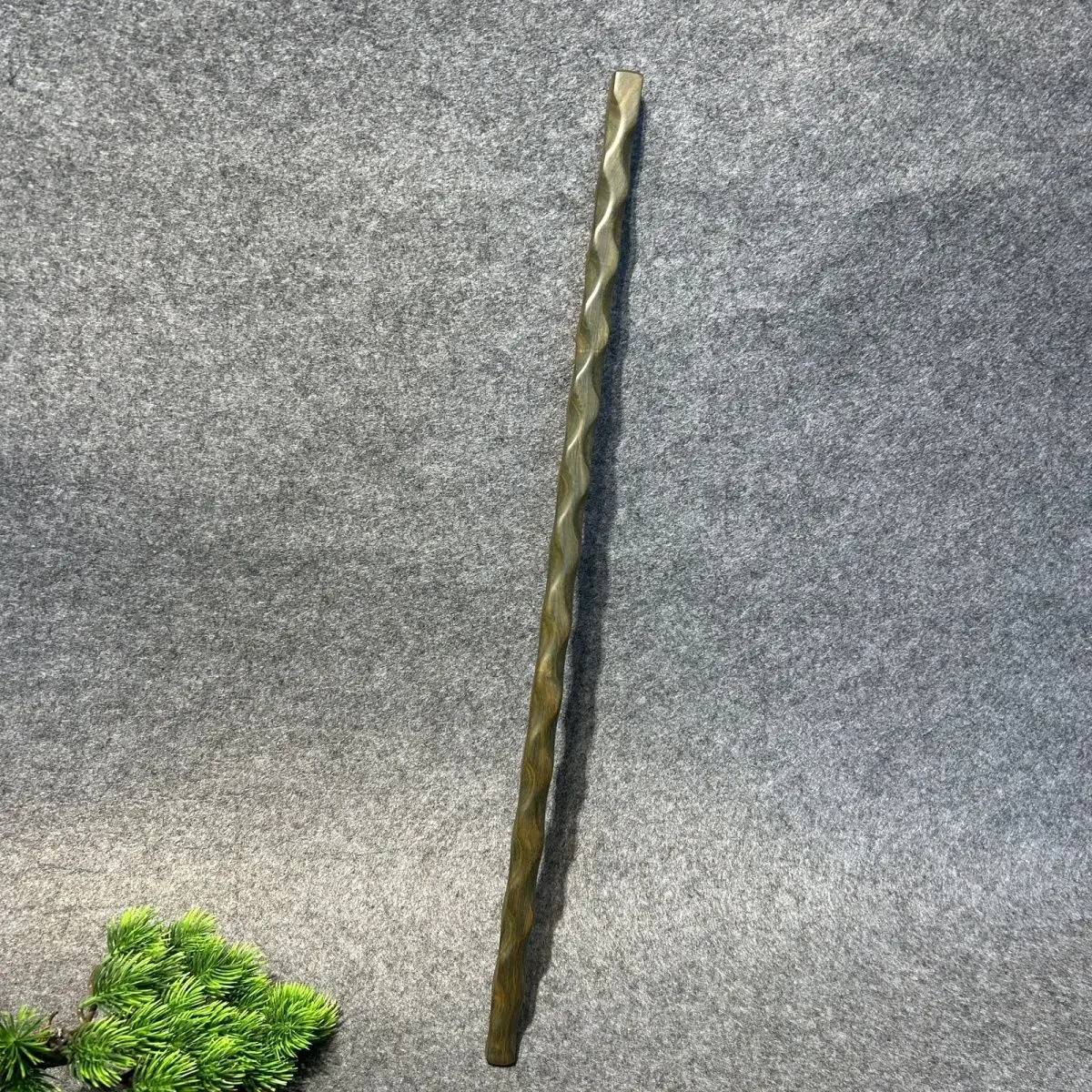 60cm Outdoor Tragbares EDC Gedrehtes Sandelholz-Kurzstab Fitness-Übungswerkzeug Image