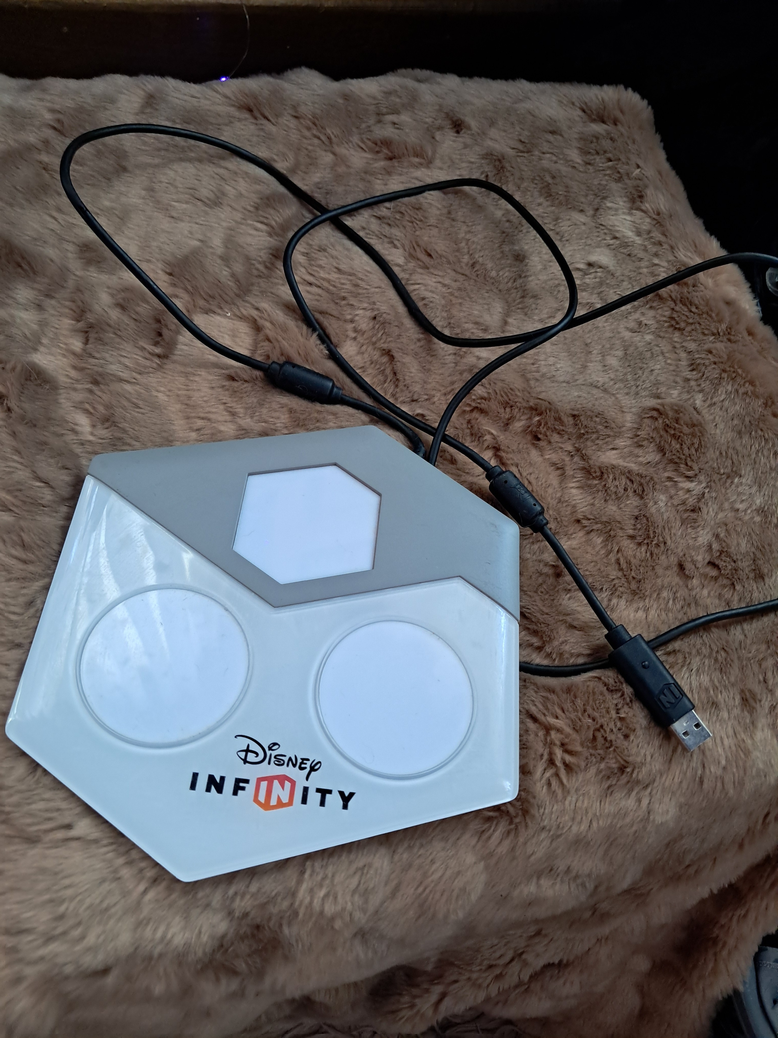 Disney Video Games & Consoles | Disney Infinity Usb Base - Character Portal | Color: Gray/White | Size: Os