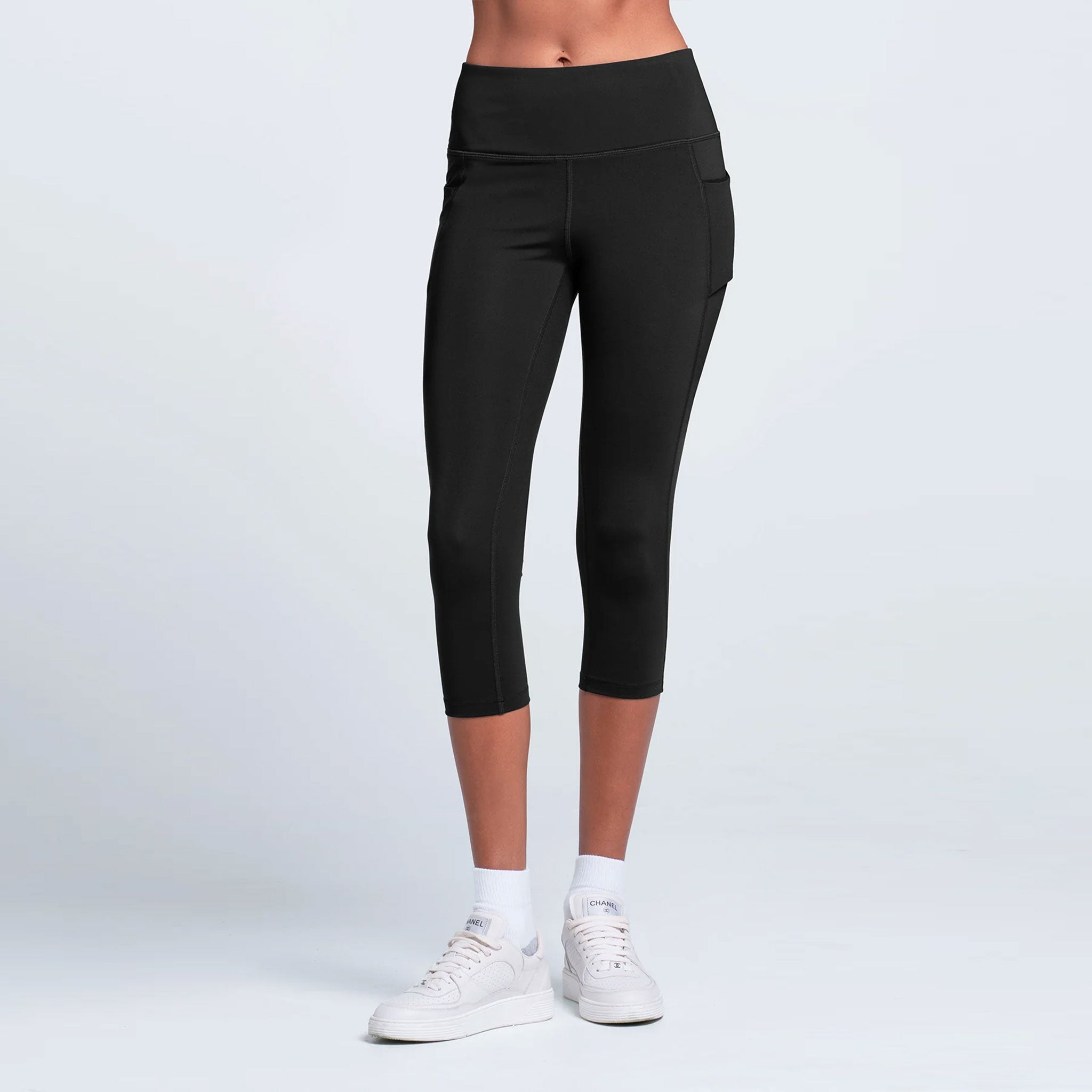 Lucky in Love Power Play Capri Women's Tennis Apparel Black