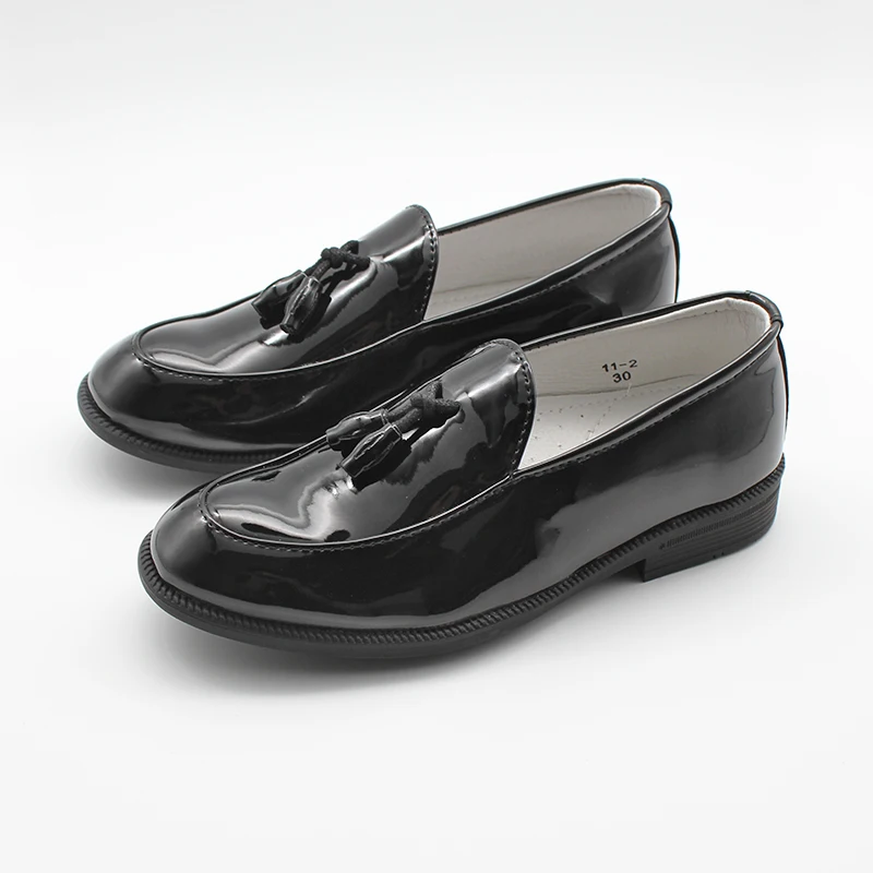 Nouveaux garçons chaussures habillées noir Faux cuir sans lacet gland mocassins chaussure de fête de mariage enfants chaussure formelle classique chaussures pour enfants