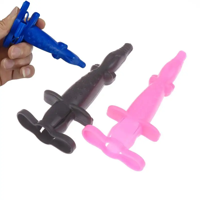  1 Stück Wiederverwendbare Niedliche Krokodil-förmige Nadel-Schutzhülle Zahnärztliche Spritzenhülle Chirurgisches Injektionswerkzeug für Zahnärzte Image