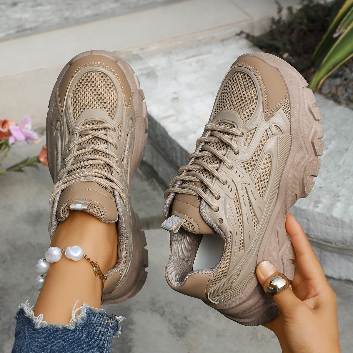 Frühling und Herbst Lace Up Elegante Runde Kappe Sexy Sport und Freizeit Schuhe Modische Heißer Verkauf Neue Bequeme frauen Schuhe