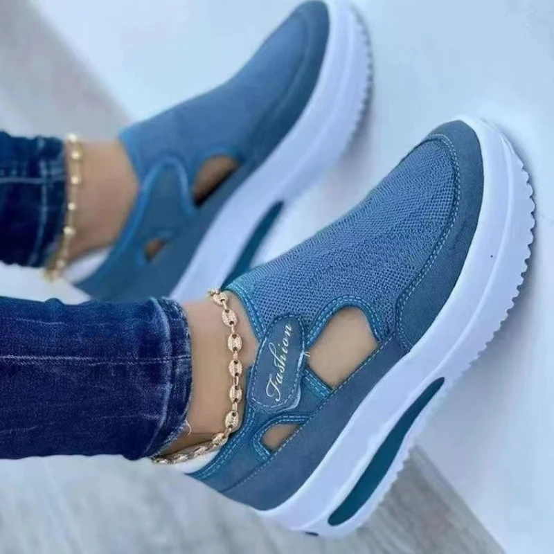 2026 Rote Freizeitschuhe für Damen, atmungsaktive modische Marken-Sommersandalen, dickbesohlte Schuhe, vulkanisierte Schuhe, neue Sportschuhe