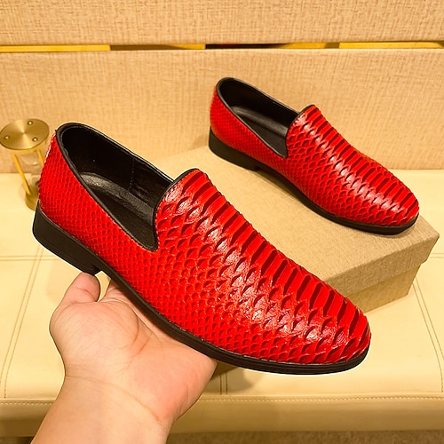 Rote Herren-Loafer mit Struktur, elegante Slipper zum Hineinschlüpfen, modische Schuhe für Hochzeiten, Partys, Clubbesuche und Abendveranstaltungen Image