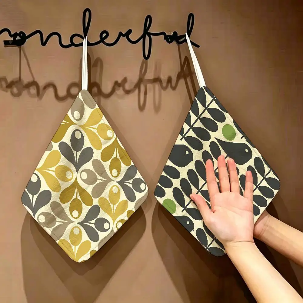 Orla Kiely Leaf Flower Haushaltshandtuch zum Aufhängen, Handtuch aus Polyester-Baumwolle, robust für Badezimmer und Schlafzimmer Image
