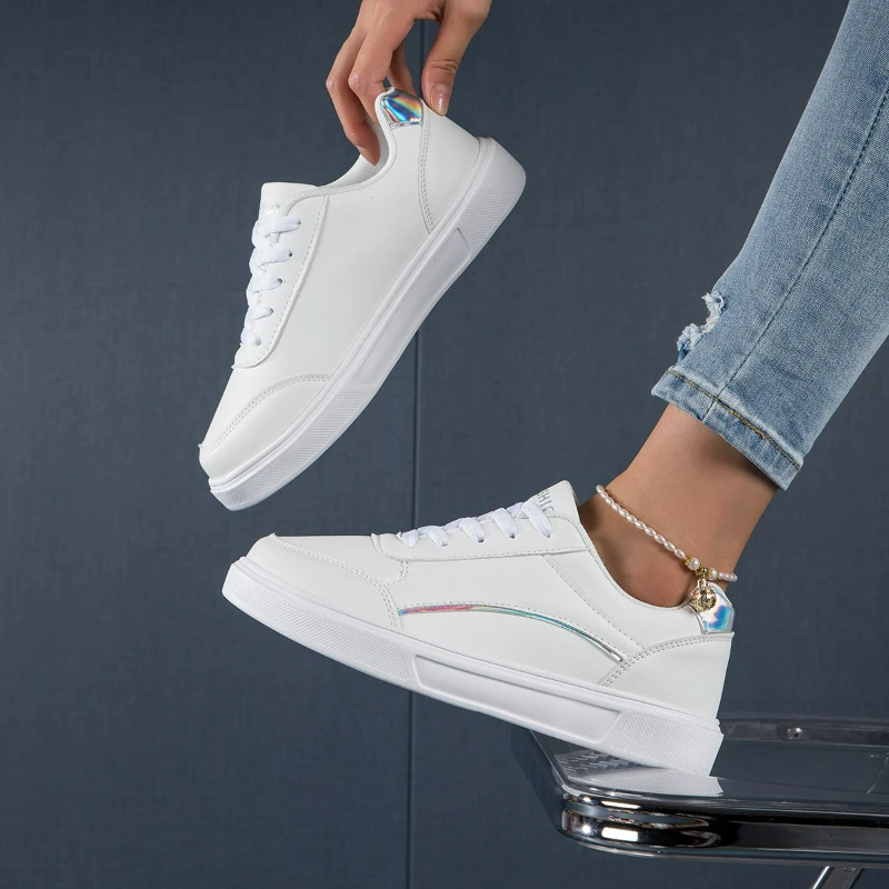 Skateboard-Sneaker für Damen, wasserdichtes Leder, lässige Sneaker für Damen, leichte Sportschuhe, modische Damen-Skateschuhe