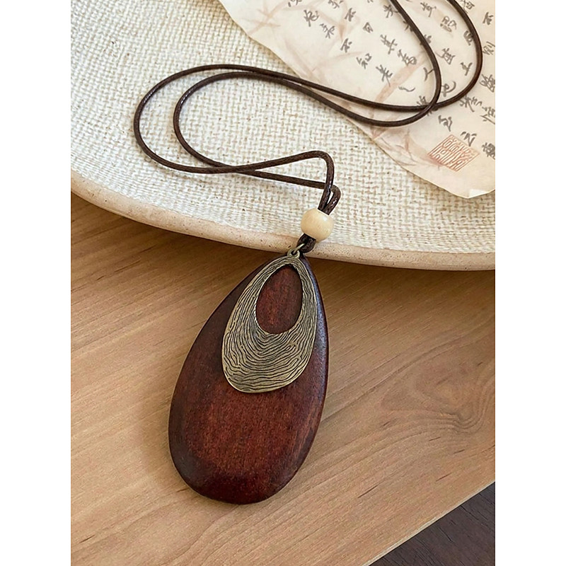 Women's Boho Wooden Pendant Necklace Vintage Alloy Statement Jewelry Handmade Nature Inspired Long Cord Necklace Ethnic Artisan Fashion Accessories for Vacation Daily Wear Festival Gift