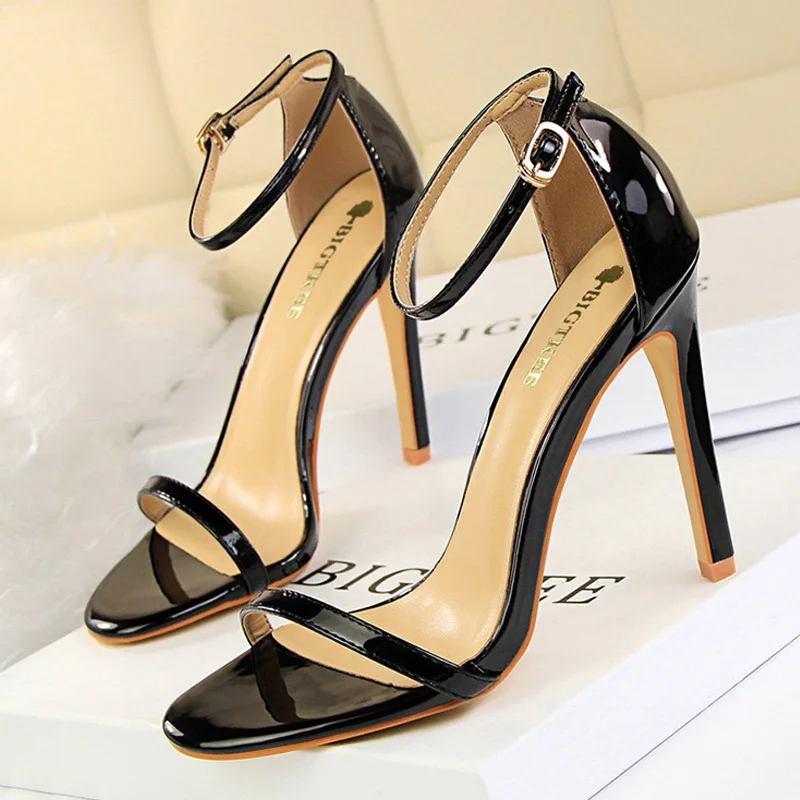 BIGTREE Schuhe Super High Heels 11 cm Frauen Schuhe Patent Leder Frau Pumpen Sexy Frauen Heels Stiletto Offene spitze Damen schuhe 2026