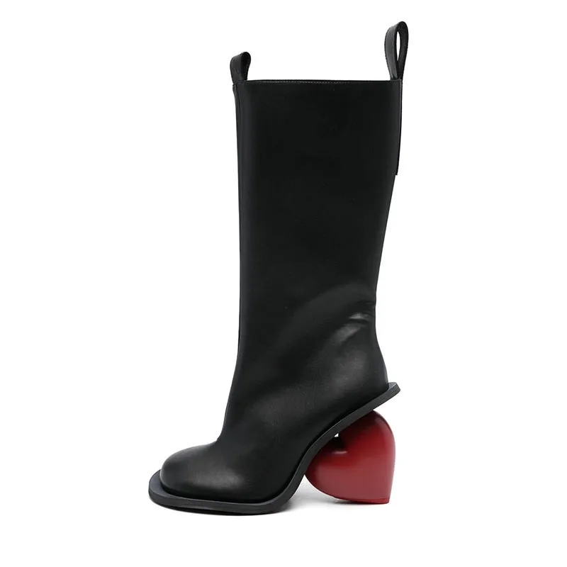 2026 Damen-Schuhe in Herzform mit hohen Absätzen, europäische und amerikanische Damen-Stiefel mit mittlerer Wade, Runway-lange Stiefel, Damen-Datums-Nacht-Schuhe