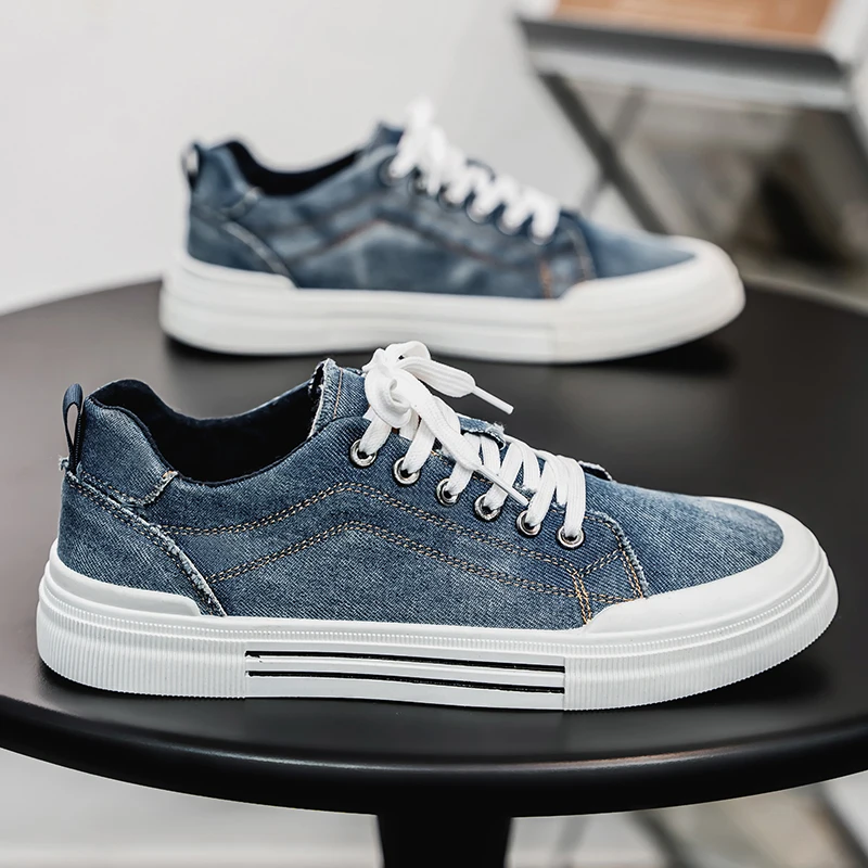 Personalisierte Frühlings- und Herbst-Herrenschuhe, Koreanischer Stil Modische Übergrößen Low-Top Freizeitschuhe, Denim-Sneaker, Vielseitige Turnschuhe