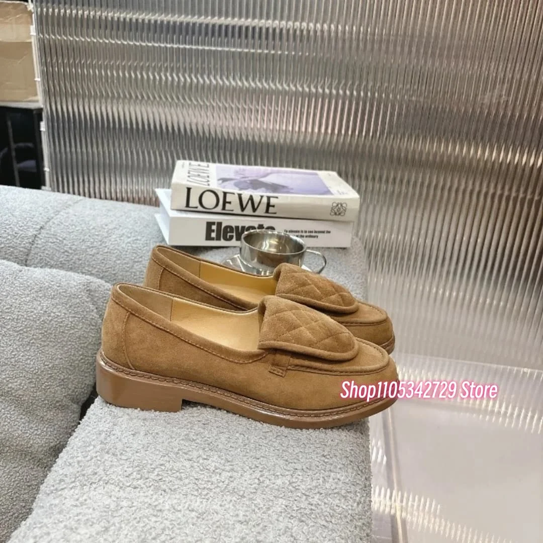 Neue Herbstschuhe für den Frühjahr 2026 – importierte Damen-Loafer aus Kunstleder mit Originalkantenstich, Größen 35-42
