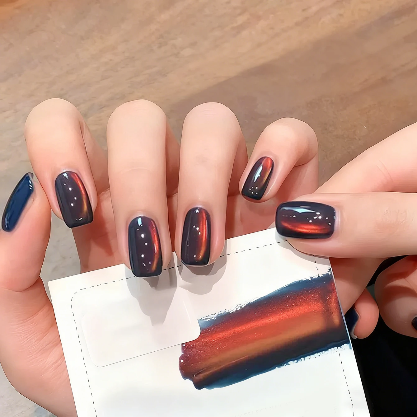 MIANEL 10ML 1 Stück Sonnenuntergang Katzenauge Gel-Nagellack Farbverlauf Bestseller Satin Feiner Glasperlen-Katzenauge-Nagellack Nagelzubehör Image