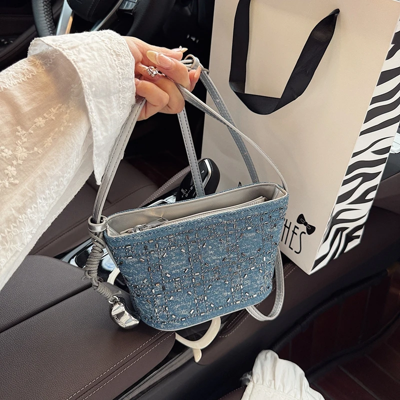 Style européen et américain rétro à la mode denim boulette sac 2025 nouvelle mode sac à bandoulière décontracté niche haut de gamme sac pour femmes