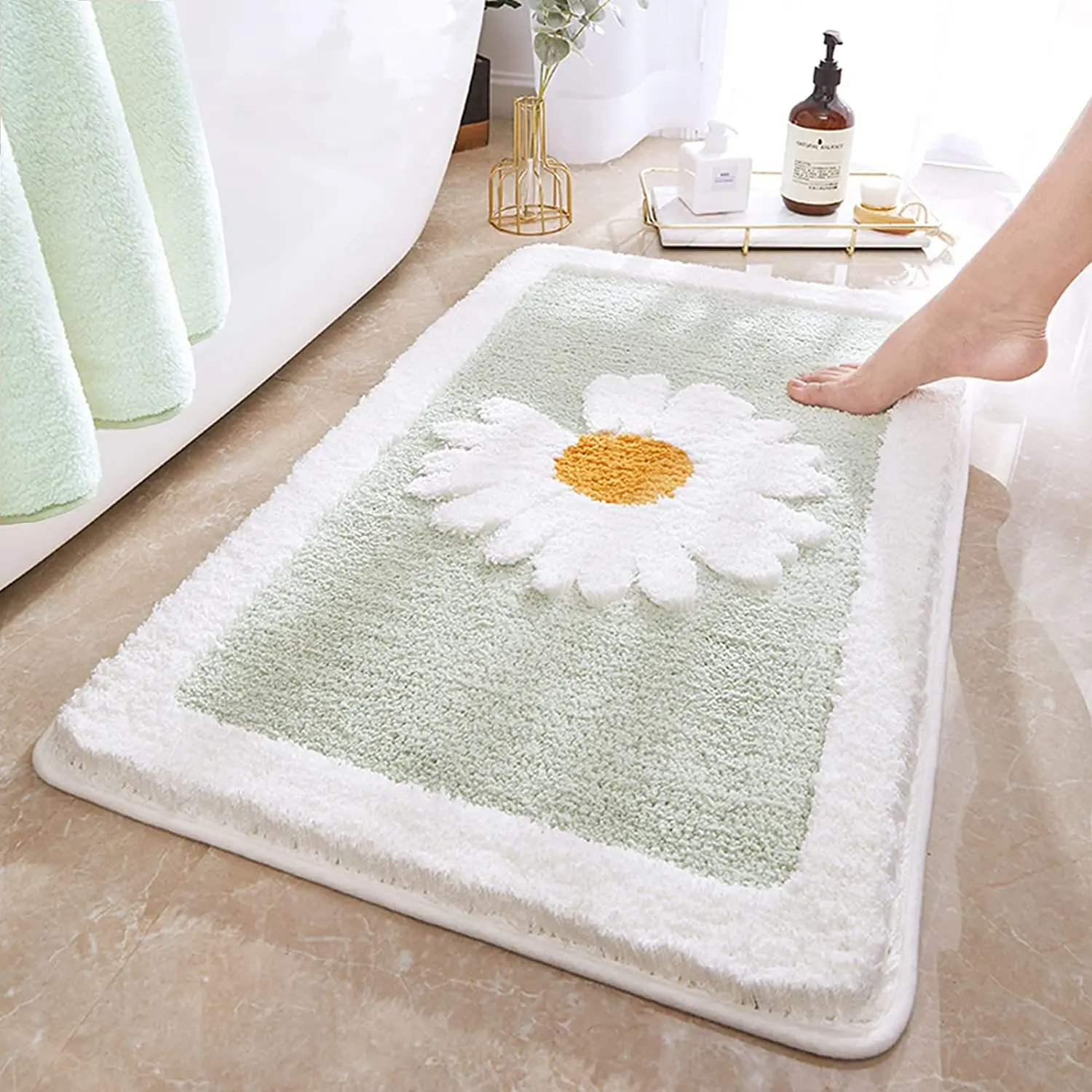 Tapis de bain verts tendance à motif floral, tapis de salle de bain durables pour intérieur, tapis de bain marguerite adaptés aux tapis de salle de bain