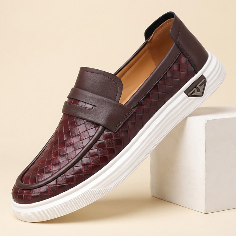Men's Minimalist White Casual Sneakers, Clean Modern Lace-Up Sport Shoes for Men, Smart Casual Style for Office, Travel, Walking Everyday Wear