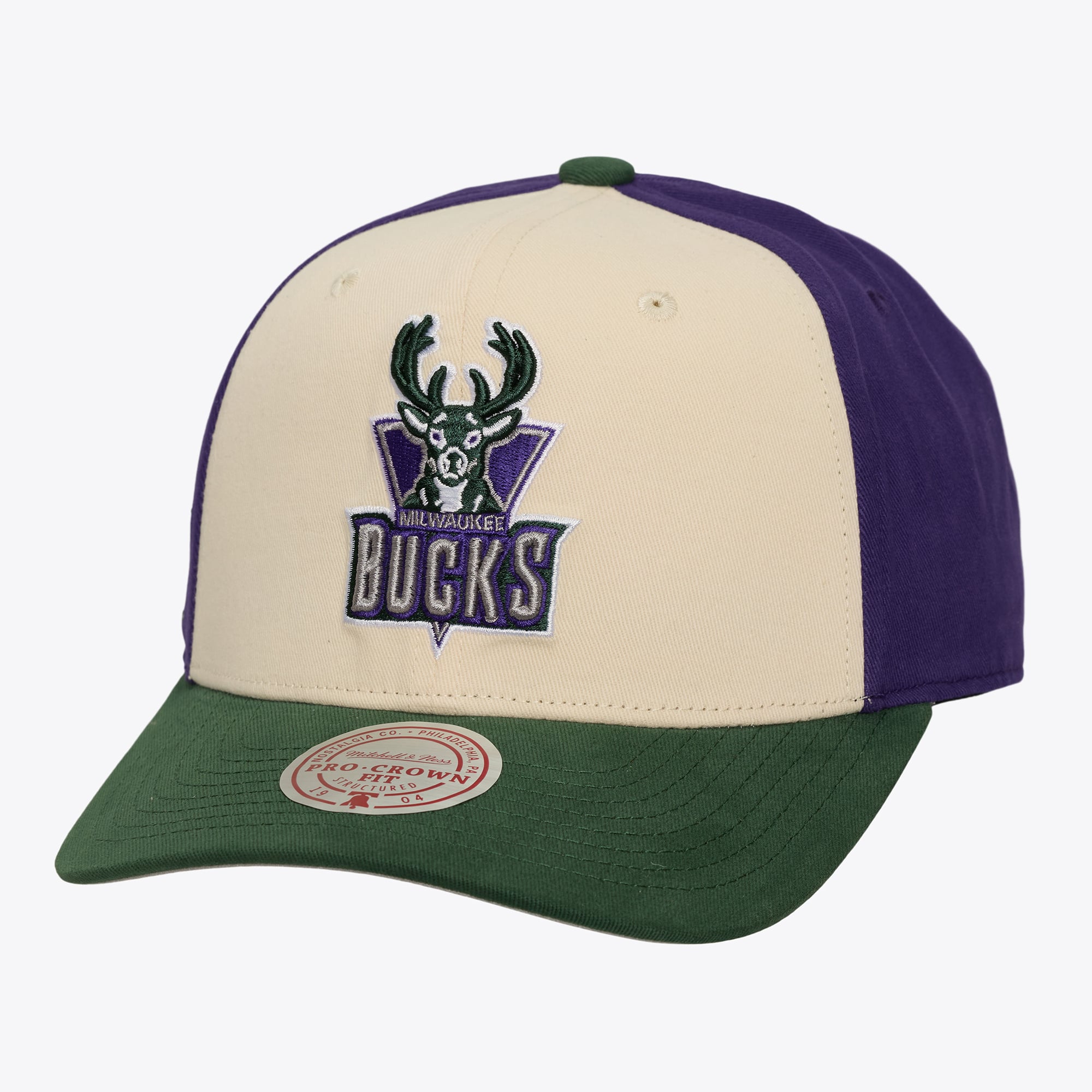 Milwaukee Bucks Mitchell & Ness Brushed Off Pro Hardwood Classics Snapback – Off-White