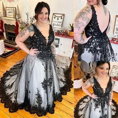 Gothic V Neck A-line Wedding Dresses Black White Appliques Mexican Bridal Long Formal Occasion vestidos Customised