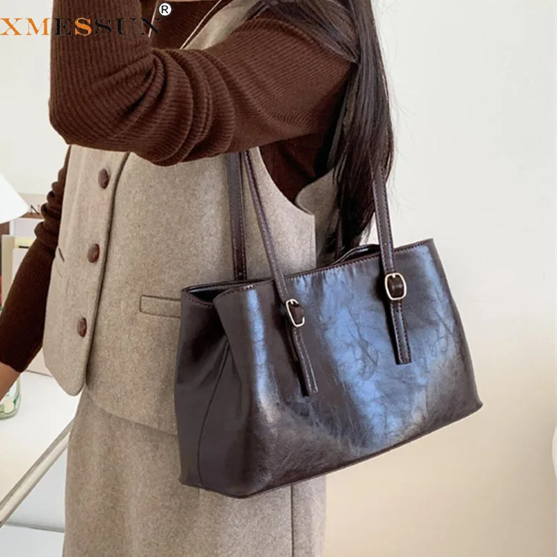 XMESSUN nouveau sac de banlieue à la mode pour les femmes, 2026 sac fourre-tout Vintage de créateur de mode femme grande capacité sac à bandoulière décontracté ins