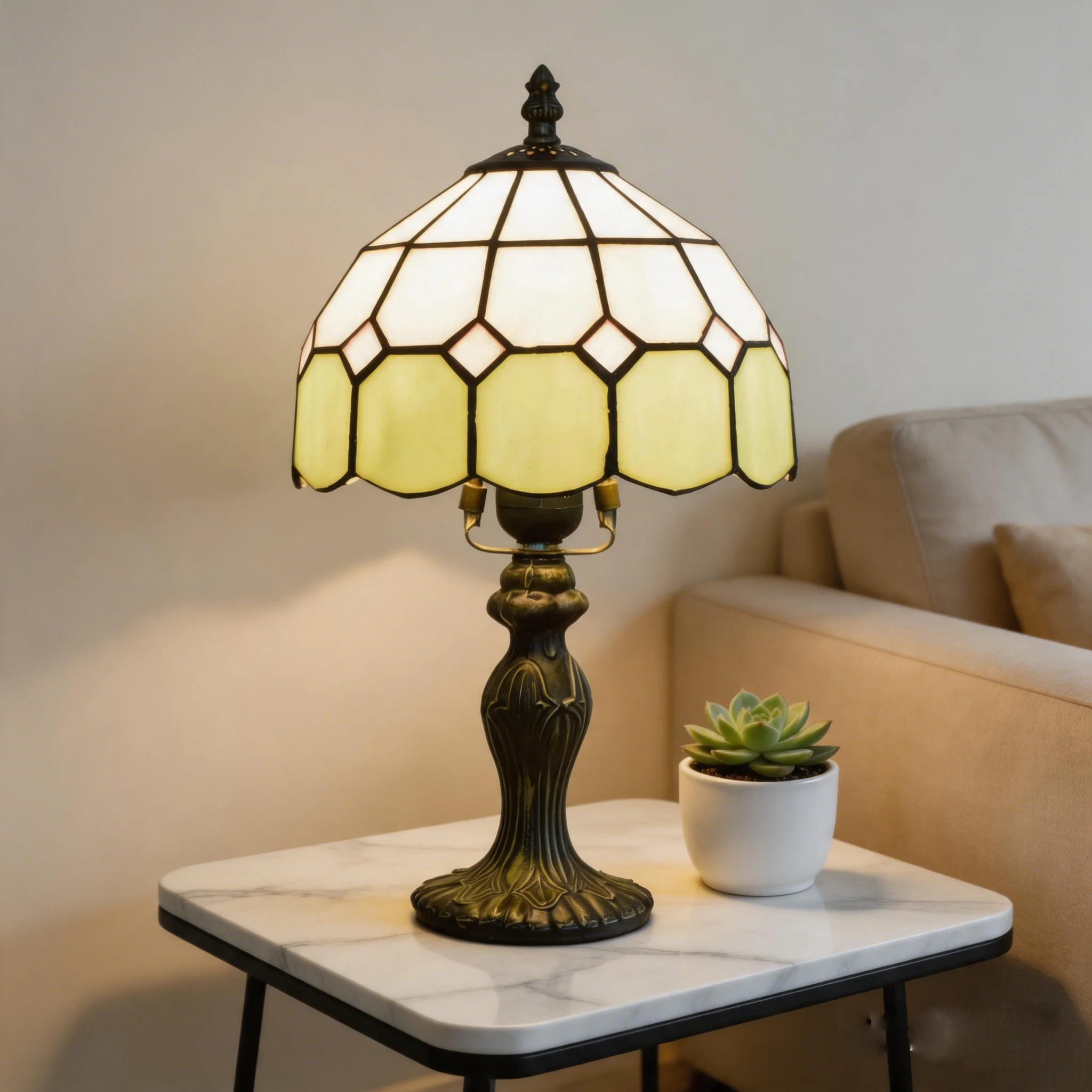 Tiffany-Stil 8-Zoll Mediterrane Buntglas-Lampenschirme Kleine Nachttischlampe Antike Leselampe Schreibtischleuchte für Wohnzimmer Schlafzimmer Büro