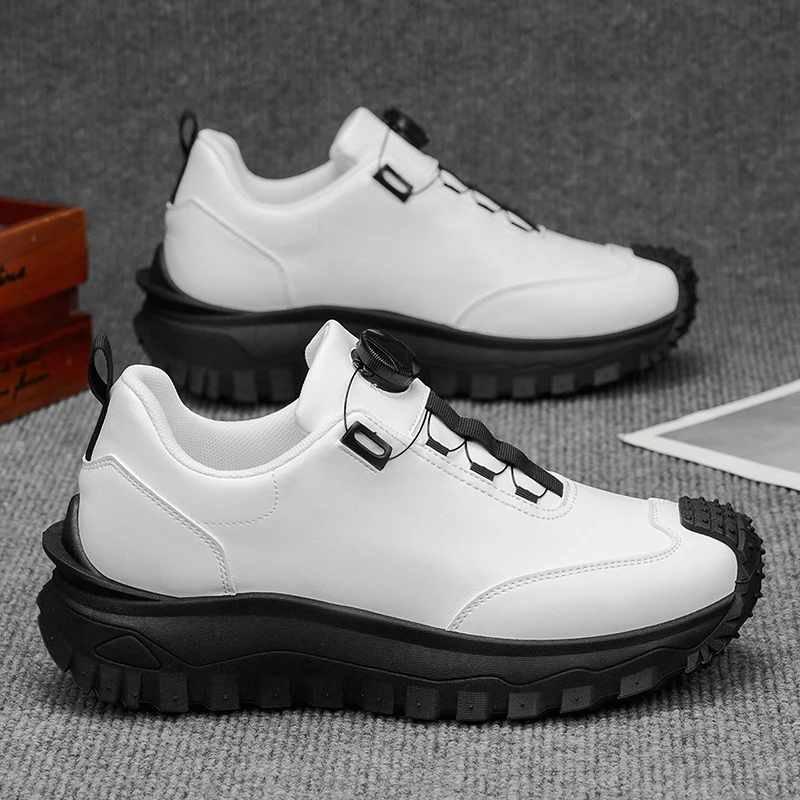 Herrenschuhe 2026 Neue Leder-Sneaker mit Drehknopf und Dicker Sohle für Erhöhte Körpergröße Vielseitige Schuhe Scarpe Running Uomo