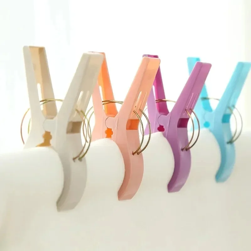 4 pinces à serviettes de plage en plastique, pinces à couette pour linge, chaise longue, pinces à linge pour la maison et la salle de bain