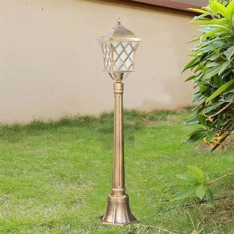 Europäischen Stil Outdoor Rasen Lampe Wasserdichte Garten Lampe Rasen Lampe Gang Beleuchtung Gemeinschaft Garten Lampe Villa Stehlampe Aluminium