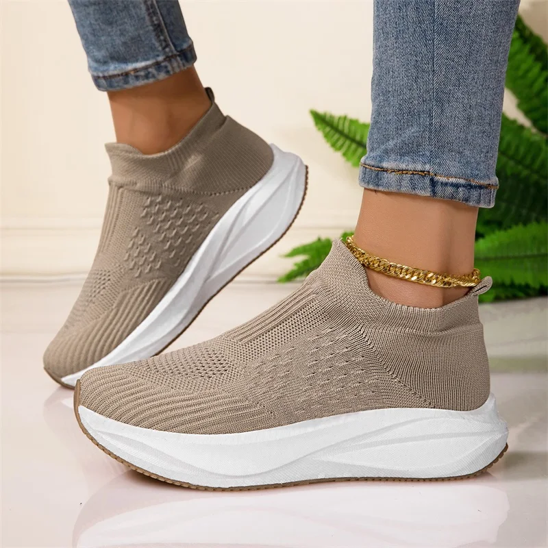 Men Running Shoes Walking Shoes Sock Shoes Men Sneakers Slip on Loafers Sport Shoes Men Sneakers Casual Shoes Couple Shoes