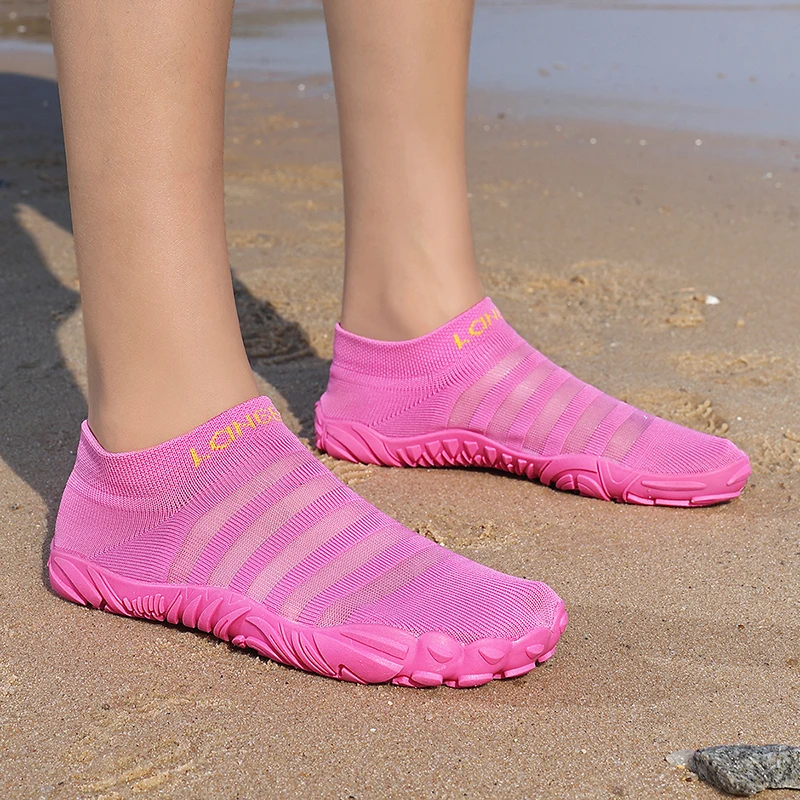 Women's Outdoor Water Shoes, Fashionable Beach Shoes, Swimming Shoes, Wading Shoes, Fishing Shoes, Rafting Shoes, Fitness Jump Rope Shoes, Indoor Yoga Aerobics Shoes with Soft Soles and Breathable Material, Sock Shoes,