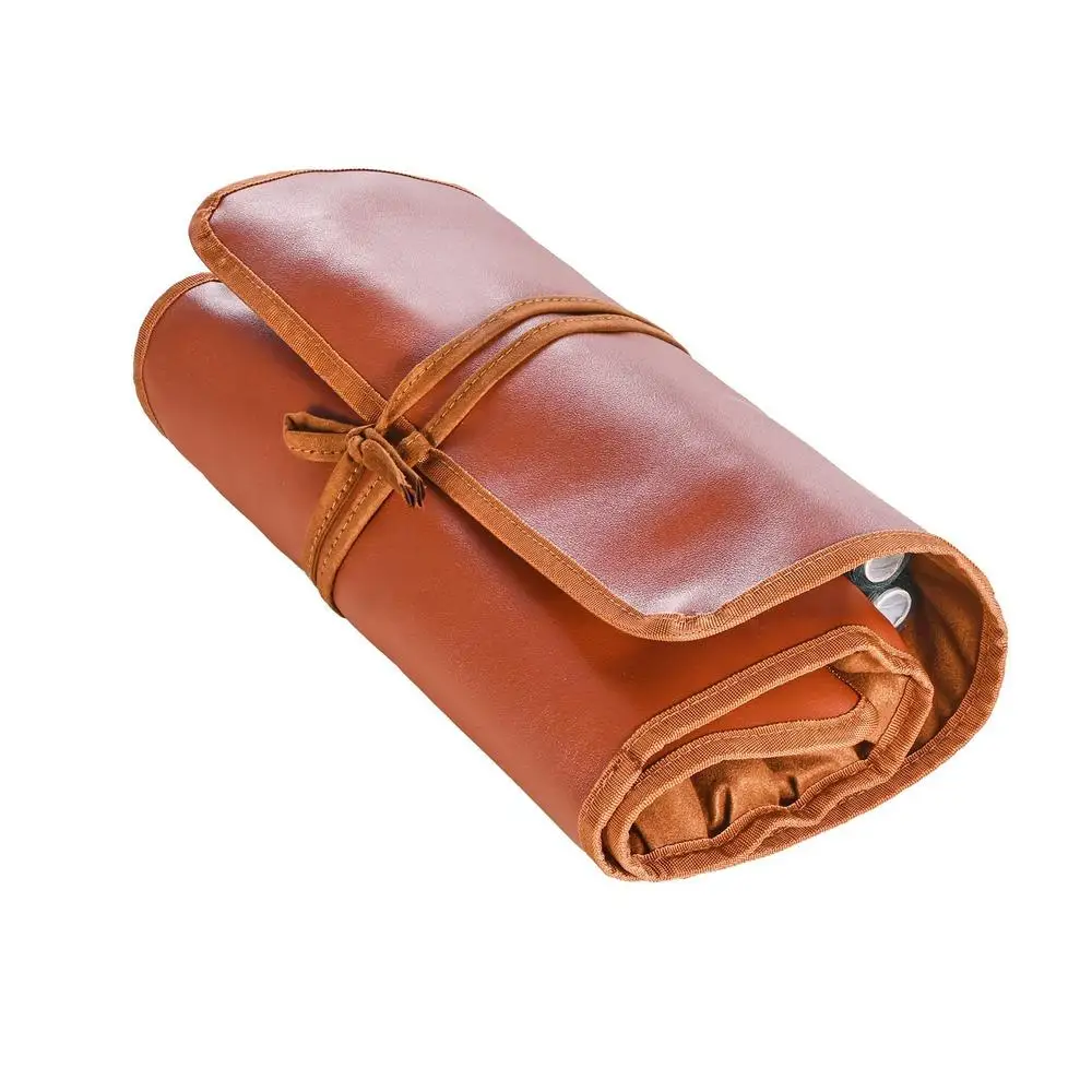 Ensemble d'outils pour le travail du cuir de 92 pièces avec sac de rangement en toile portable. Comprend des outils graphiques, des outils de poinçonnage, des outils de couture et des outils de