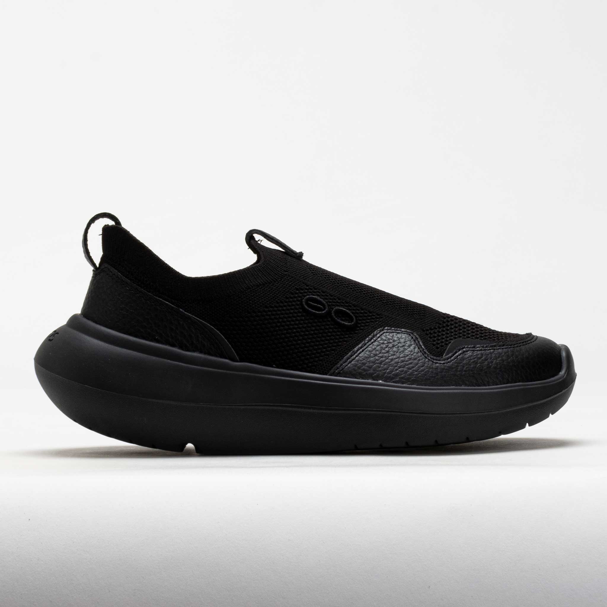 Shoes 1 - OOFOS