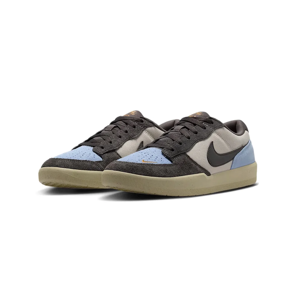 Nike SB Force 58, Canvas-Wildleder, bequem, stilvoll, weich gegen Haut, Low-Top-Skateschuh, Unisex, Blau/Braun, DV5477-102