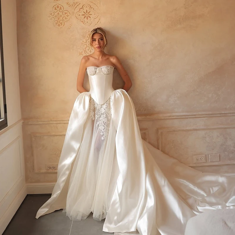 Eightree Luxurious A-Line Wedding Dresses Sweetheart Appliques Corset Back Bridal Dress Women Wedding Ball Prom Gown Customized