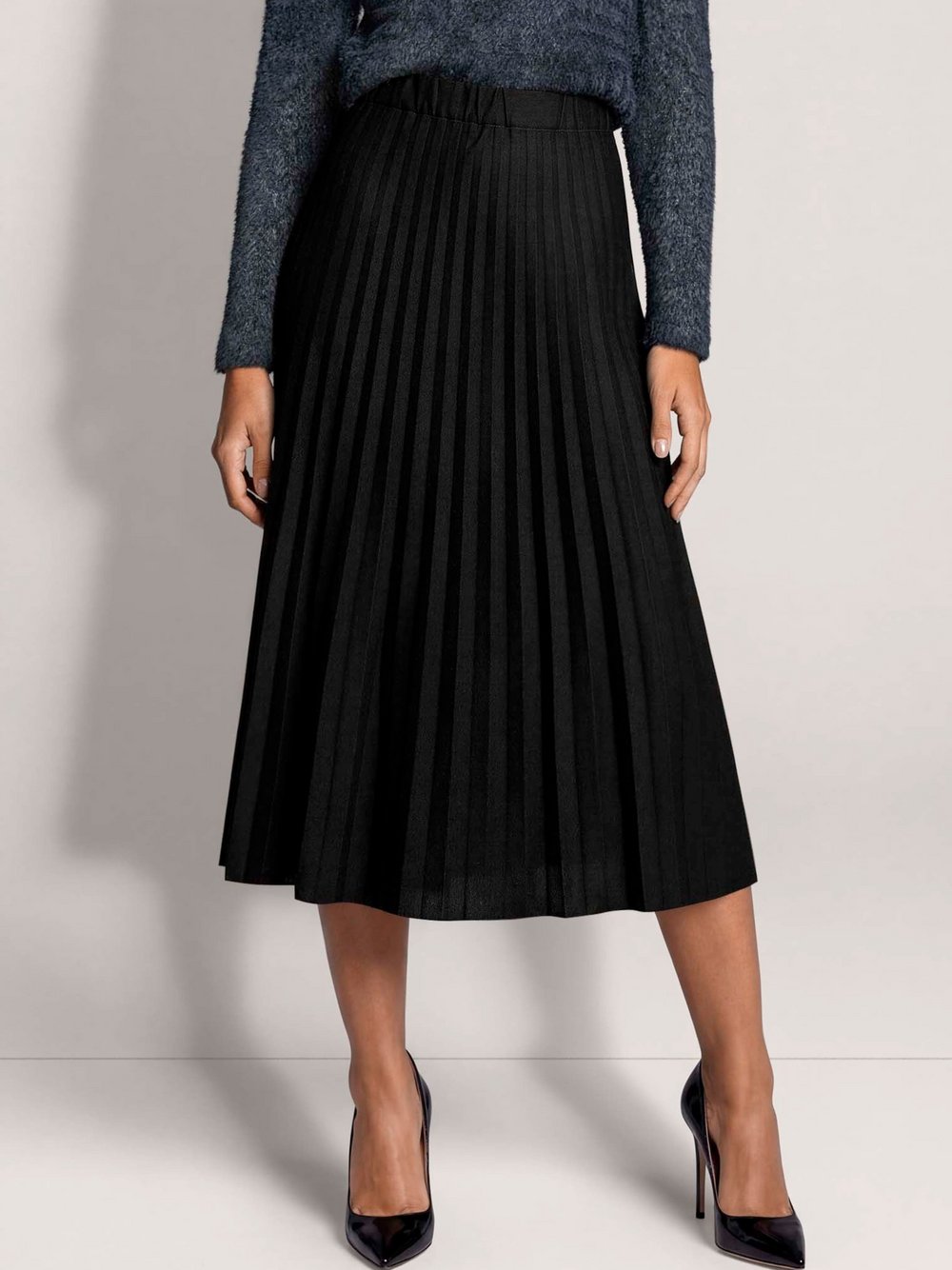 Madeleine Langer Rock Damen schwarz, 42