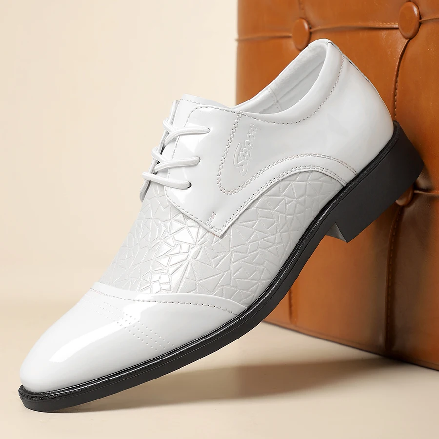 Spitze Herrenschuhe in Übergrößen 38-47, Neueste Italienische Oxford-Schuhe, Klassische Derby-Schuhe, Luxuriöse Lackleder-Hochzeitsschuhe
