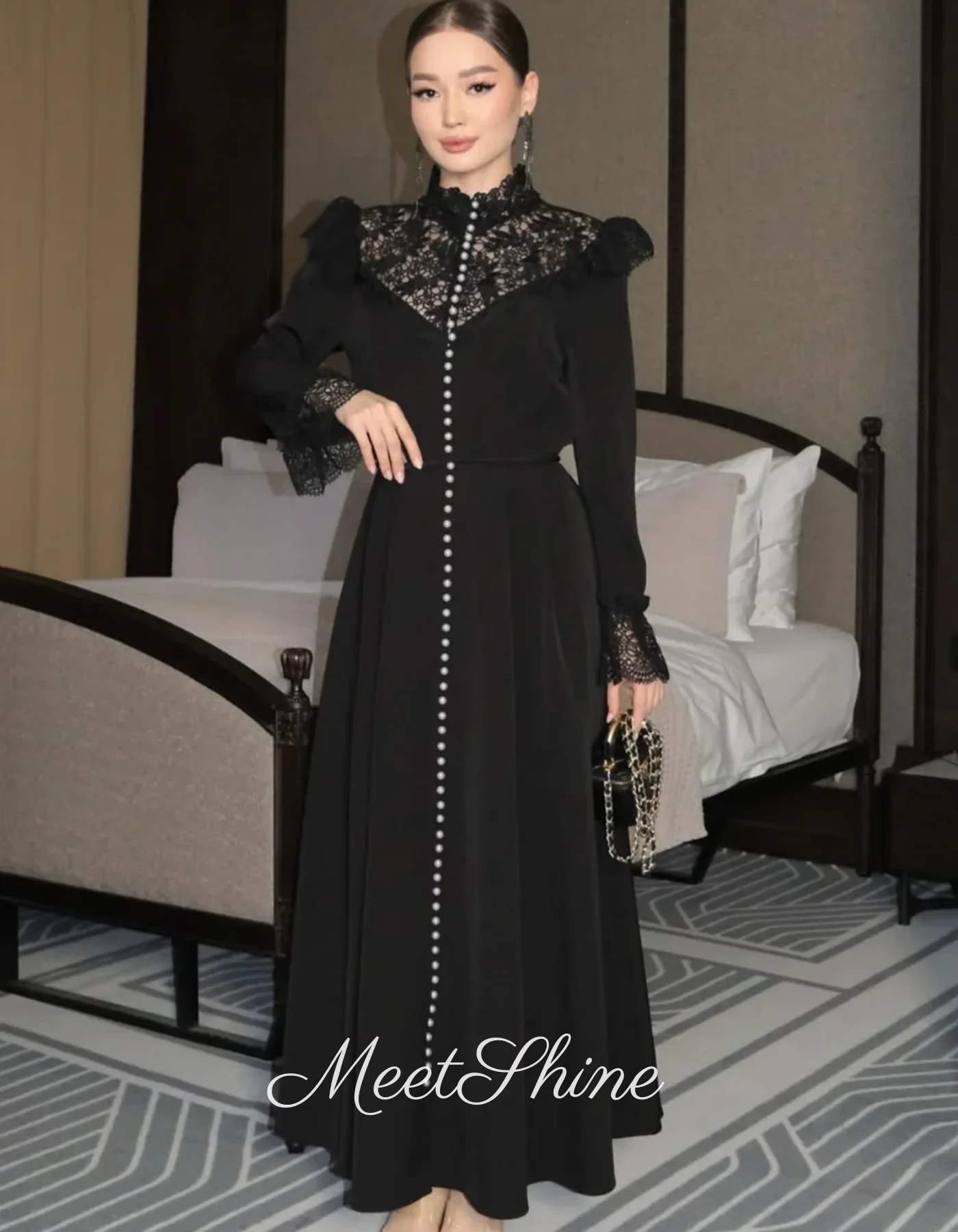 Classical Black High Neck A-Line Chiffon Prom Dresses Dubai Long Sleeves Button Lace Sweep Train Evening Dresses Customized
