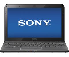 Sony VAIO E Series 11.6" Laptop - 4GB Memory - 750GB Hard Drive - SVE11135CXB
