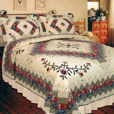 Victorian Treasure Quilt Light Cream, Super King, Light Cream