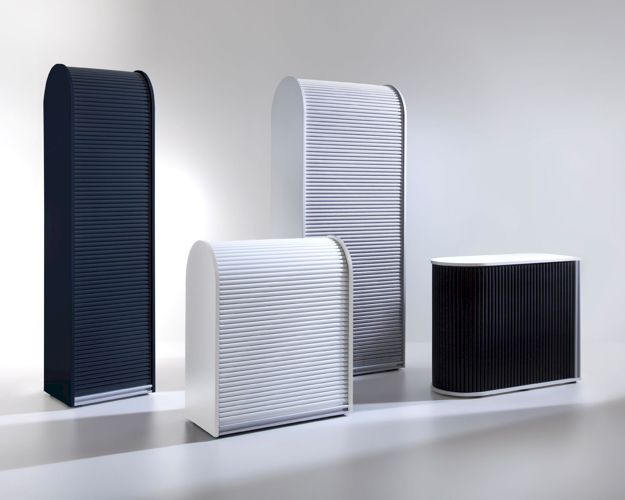 Klenk Dancer Hochschrank / Korpus / Schwarz