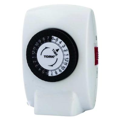 TORK 402B Plug In Timer, Wht, Indoor, 125V, Dgtl, 500W