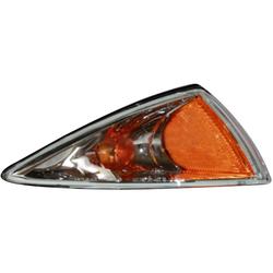 2000-2002 Chevrolet Cavalier Front Right Turn Signal / Parking Light / Side Marker Light - TYC 18-5529-01