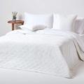 HOMESCAPES Cream Velvet Bedspread Quilted Geometric Throw for King Size & Super King Size Bed - 250 x 260 cm