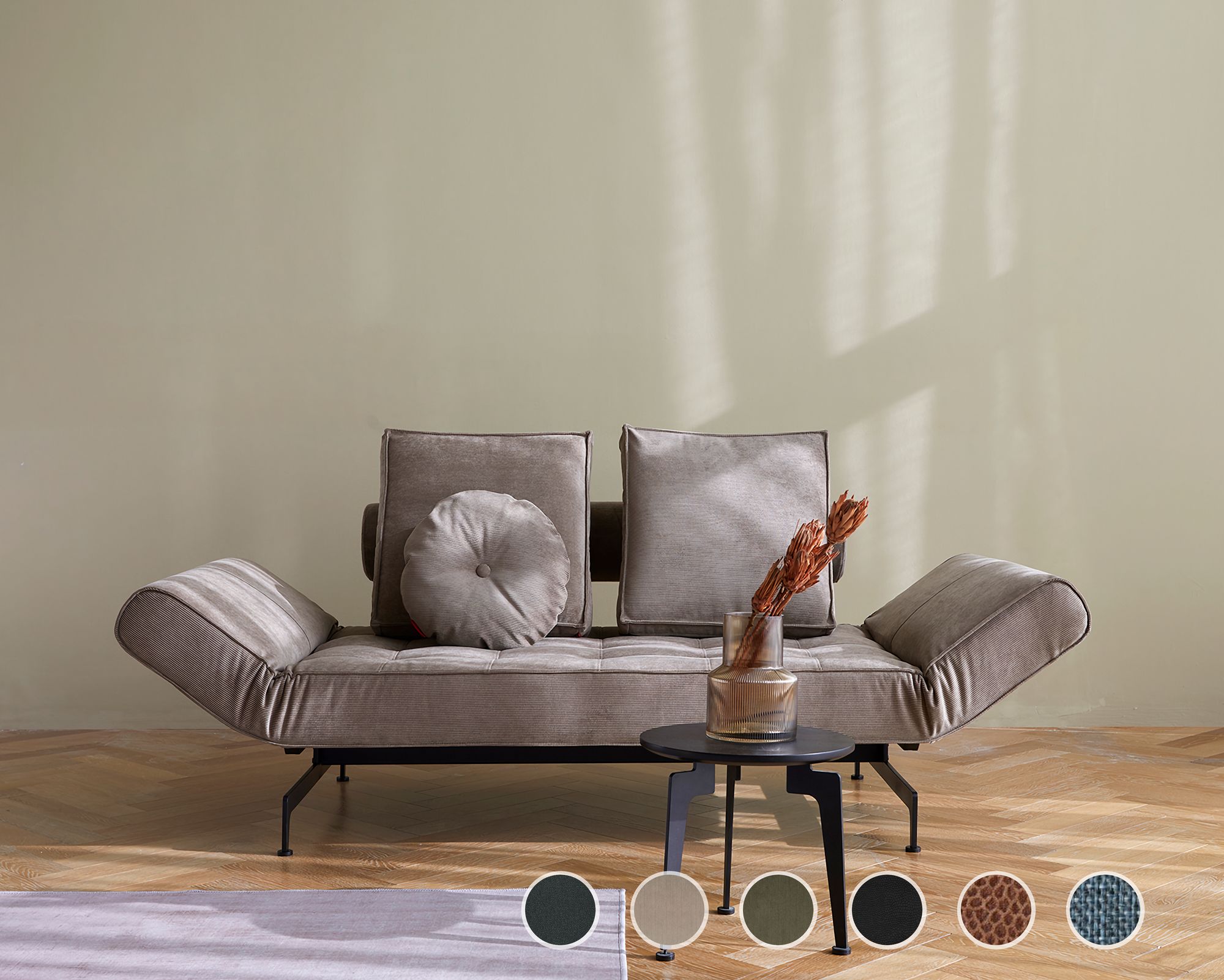 Innovation »GHIA« Design-Sofa Laser Matt/Schwarz / 551 Leather Look Faunal Brown