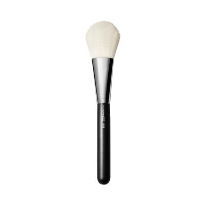 MAC #135 Large Flat Powder Brush Puderpinsel Image