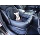 Hossi's Wholesale Knuffliger Leder-Look Autositz für Hund, Katze oder Haustier inklusiv Flexgurt empfohlen für Mercedes-Benz GLA-Klasse