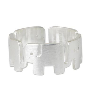 'Elephant Pride' - Sterling Silver Elephant Band Ring from Thailand