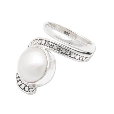 'Sanur Swirl' - Pearl and Sterling Silver Cocktail Ring