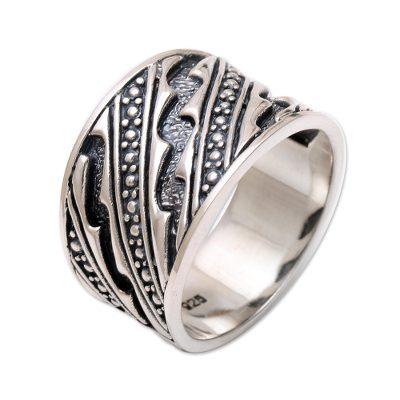 'Sanur Silence' - Men's Handcrafted Sterling Silver Band Ring