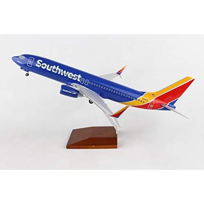 Daron 737-800 Skymarks Southwest Airplane Model with Gear & Wood Stand Heart (1/100 Scale)